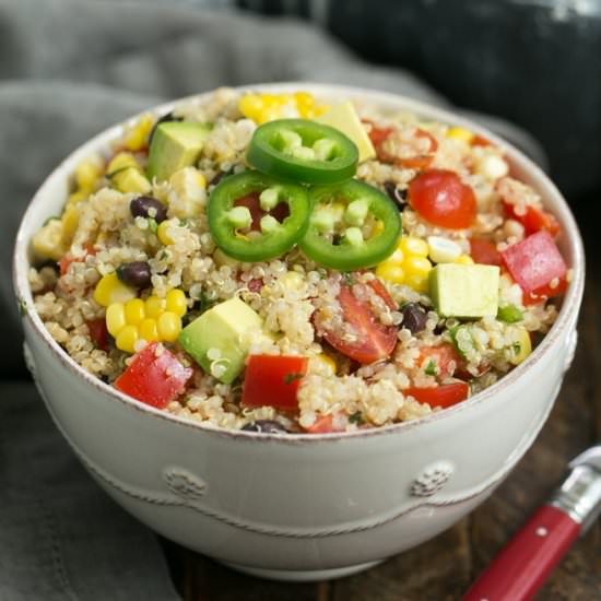 Black Bean Quinoa Salad - Recipe photo by thatskinnychickcanbake