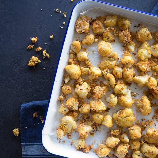 Baked popcorn cauliflower - Recipe photo by Belly Rumbles