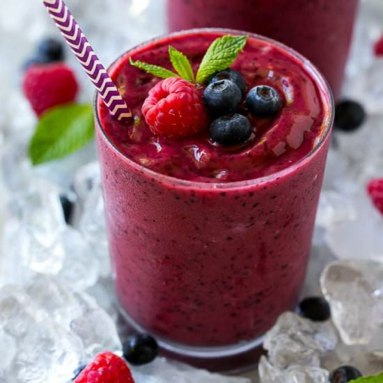 Frozen Fruit Smoothie - Recipe photo by dinneratthezoo