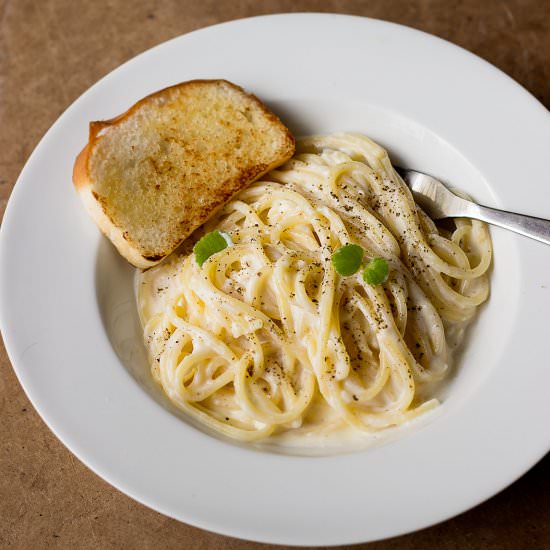 Pasta in Cheese Sauce - Recipe photo by deepali
