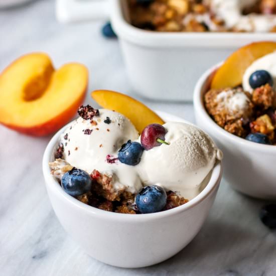 Healthy Nectarine & Blueberry Crisp - Recipe photo by ShortGirlTallOrder