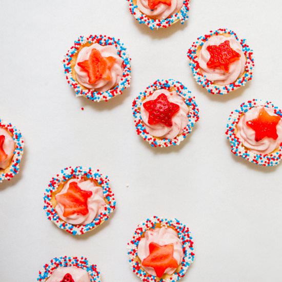 Strawberry Cream Cheese Tarts - Recipe photo by The Sweet Nerd