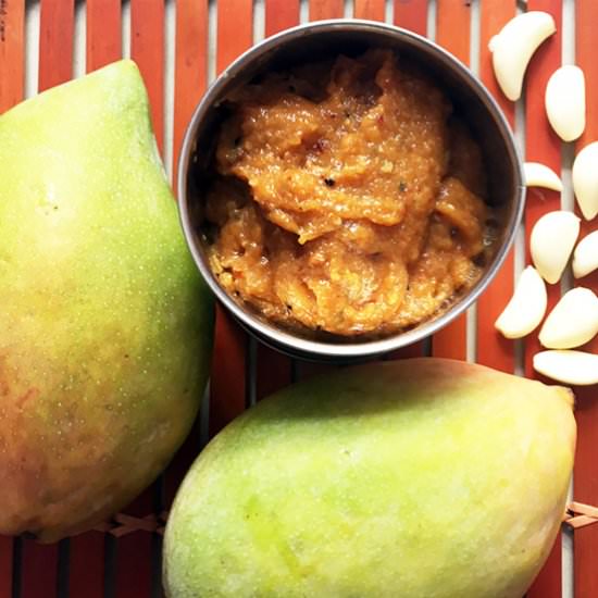 Raw Mango and Garlic Chutney - Recipe photo by steamingpot