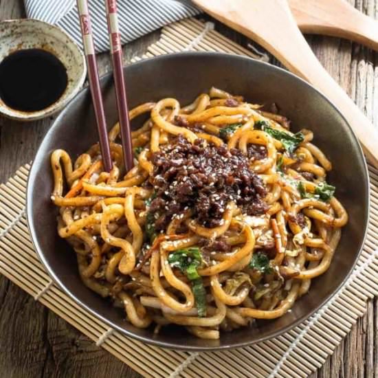 Shanghai Noodles - Recipe photo by LifemadeSweeter