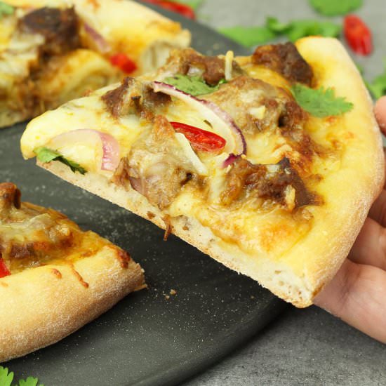 Pizza Rendang - Recipe photo by El Mundo Eats