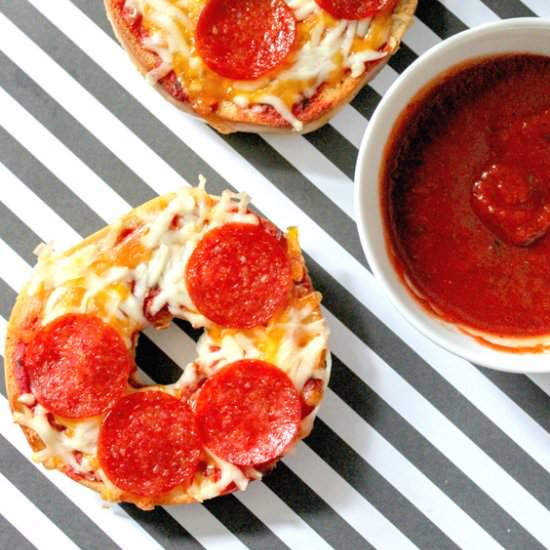 Easy Bagel Pizzas - Recipe photo by tuxedocatsandcoffee
