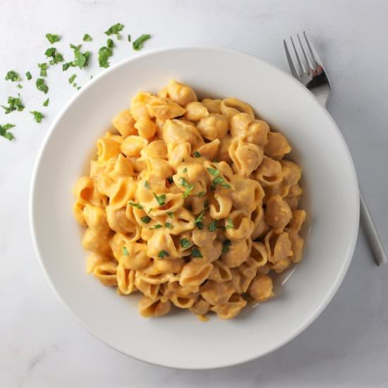Creamy Greek Yogurt Mac & Cheese - Recipe photo by spinach4breakfast