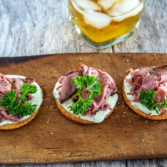 GARLIC AND HERB CHEESE SPREAD - Recipe photo by muttandchops