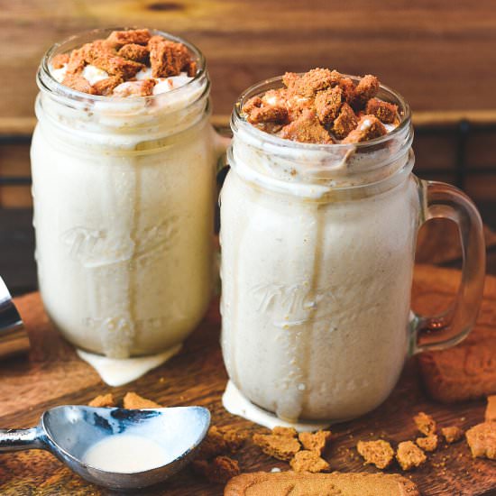 Biscoff & Cream Boozy Milkshake - Recipe photo by dudethatcookz