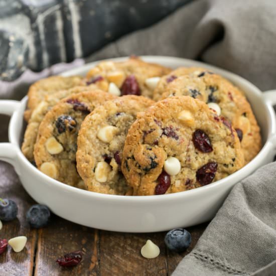 White Chocolate Berry Cookies - Recipe photo by thatskinnychickcanbake
