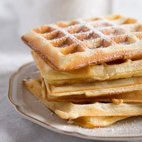 Homemade Belgian Waffles - Recipe photo by adinutza
