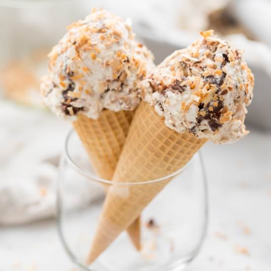 samoas cookies ice cream - Recipe photo by 40aprons