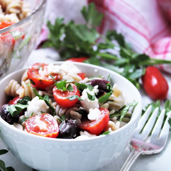 Vegan Greek Salad with Vegan Feta - Recipe photo by thehiddenveggies