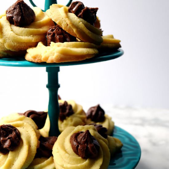 Butter Cookies - Recipe photo by jenniferbakesatkitchenserf