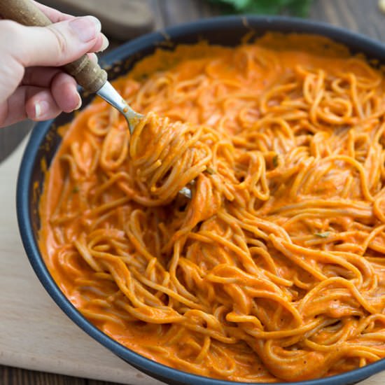 Roasted Red Pepper Pasta - Recipe photo by homebakedbliss