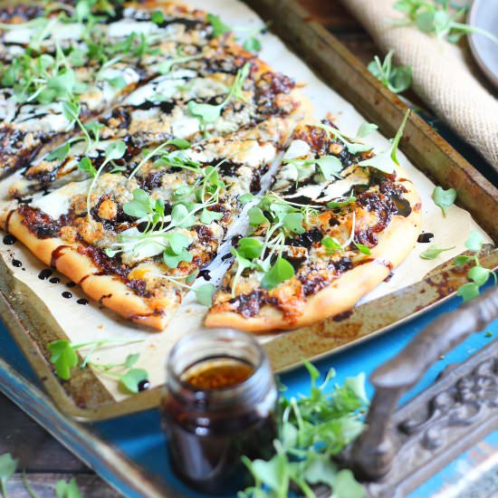 Onion & Gorgonzola Flatbread - Recipe photo by Midwest Foodie