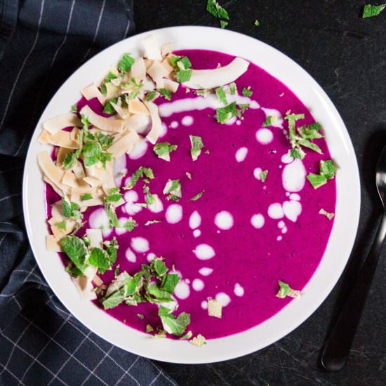 Pitaya Bowl - Recipe photo by mosthungry
