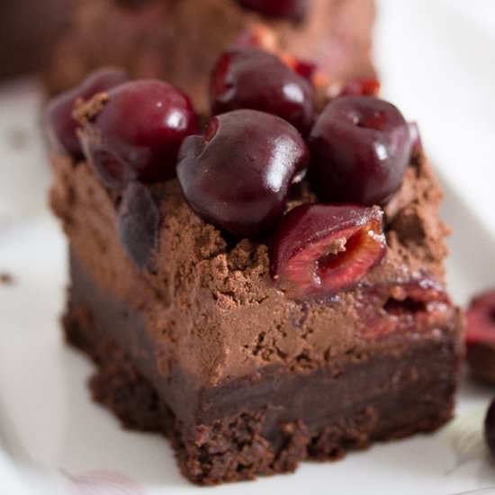 Chocolate Brownies with Cherries - Recipe photo by adinutza
