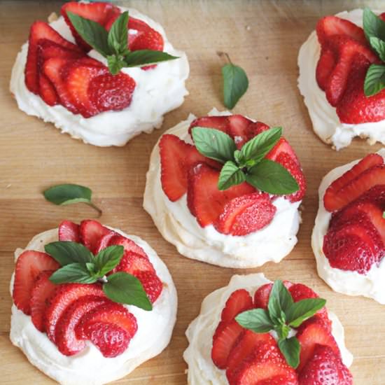 Strawberry Mini Pavlovas - Recipe photo by FreshFoodinaFlash