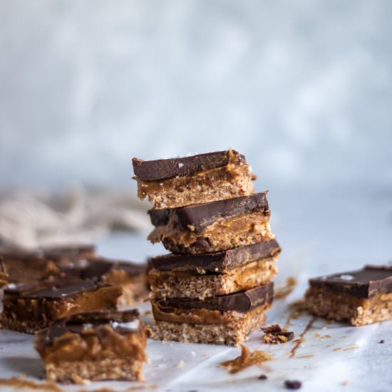 Raw Salted Caramel & Choc Slice - Recipe photo by sarahbellnutrition
