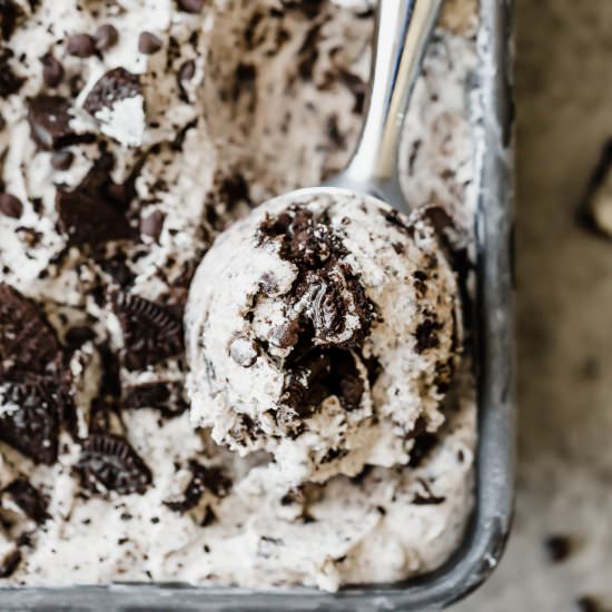 No Churn Oreo Ice Cream - Recipe photo by Salt and Baker