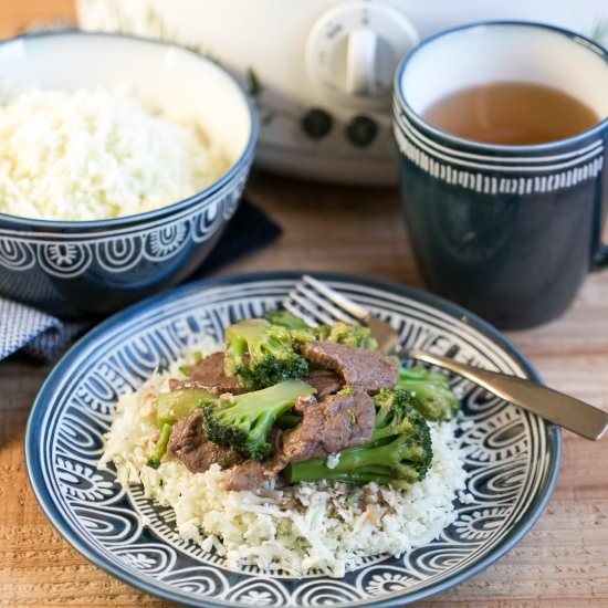 Slow Cooker Beef and Broccoli - Recipe photo by littlebitrecipes