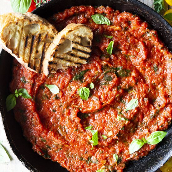 Italian Tomato Sauce - Recipe photo by Inside the rustic kitchen