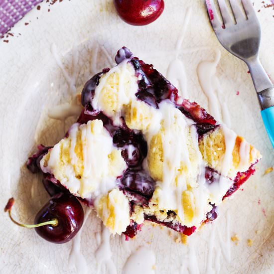 Cherry Bars - Recipe photo by pipandebby