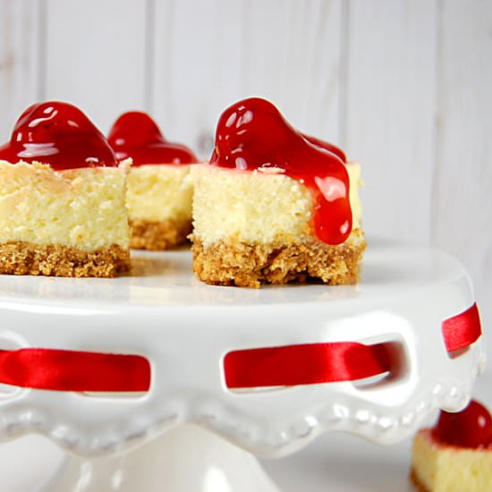 Cherry Cheesecake Bites - Recipe photo by Bluespoonbakery