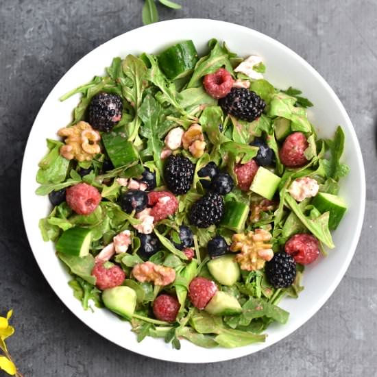 Berry Arugula Salad with Strawberry - Recipe photo by Spice Cravings