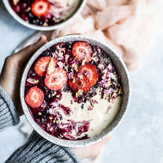 How to Pimp Up Your Porridge - Recipe photo by sarahbellnutrition