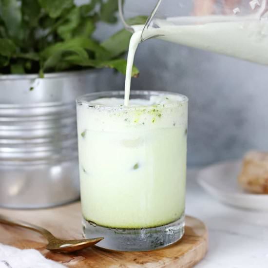 Moringa Latte - Recipe photo by hellonatural