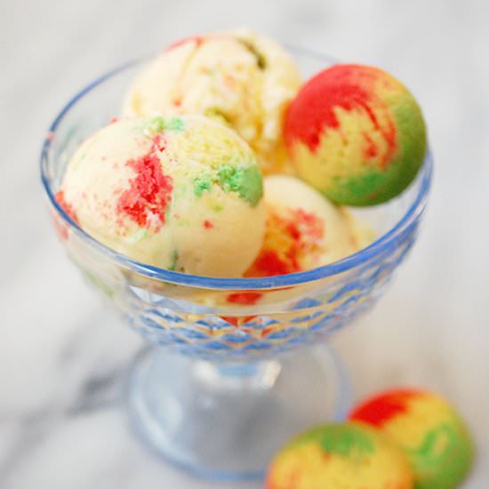 Rainbow cookie ice cream - Recipe photo by evabakes