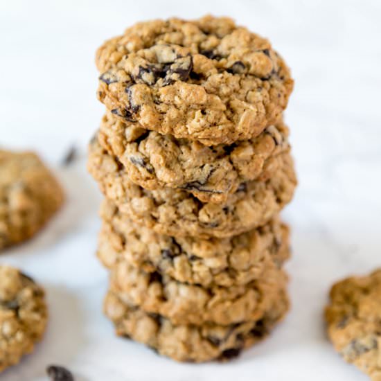 Oatmeal Chocolate Chunk Cookies - Recipe photo by Lip-SmackingFood