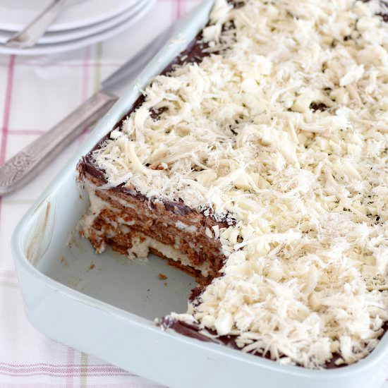 Tahini Chocolate Icebox Cake - Recipe photo by lilcookieblog
