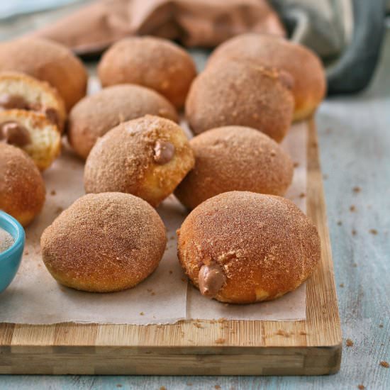 Mini chocolate mousse doughnuts - Recipe photo by vanillafrost4