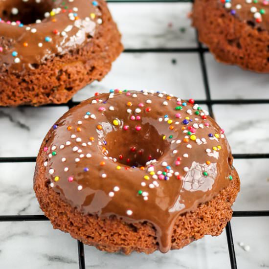 Chocolate Zucchini Donuts - Recipe photo by SugarSpicesLife