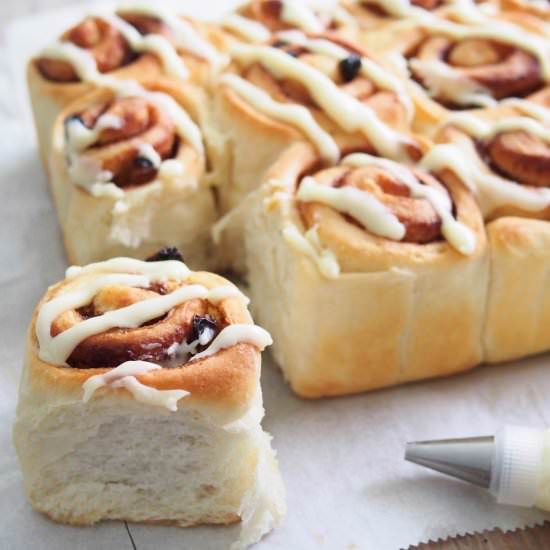 Cinnamon Rolls - Recipe photo by Bake With Paws