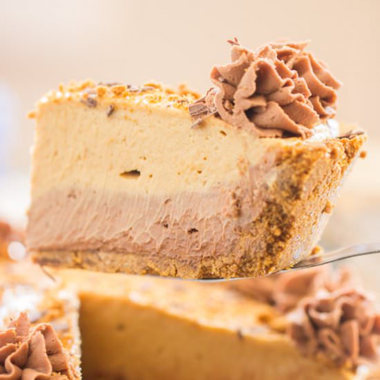 Mocha Biscoff Cheesecake - Recipe photo by thegoldlininggirl