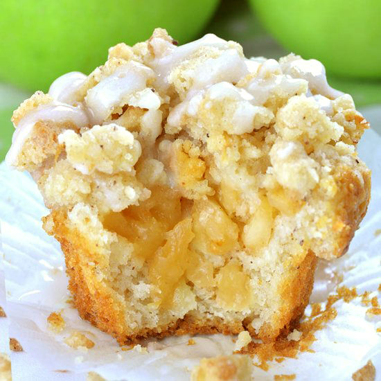 Apple Pie Muffins - Recipe photo by omgchocolatedesserts
