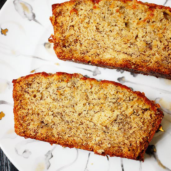 The ULTIMATE banana bread - Recipe photo by evabakes