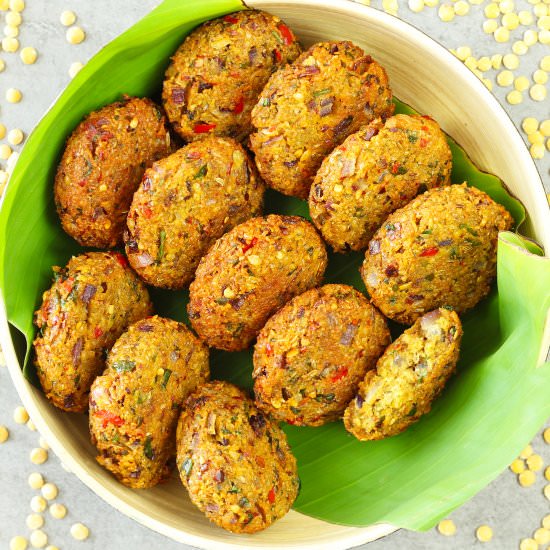Masala Vada - Recipe photo by El Mundo Eats