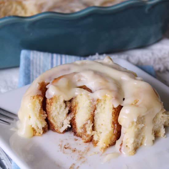 Cake Mix Cinnamon Rolls - Recipe photo by Baked_Broiled_Basted