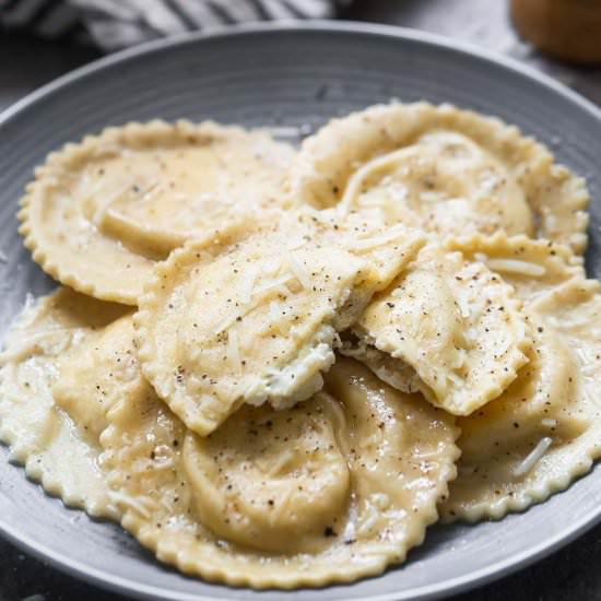 Cacio e Pepper Ravioli - Recipe photo by cookingforkeeps