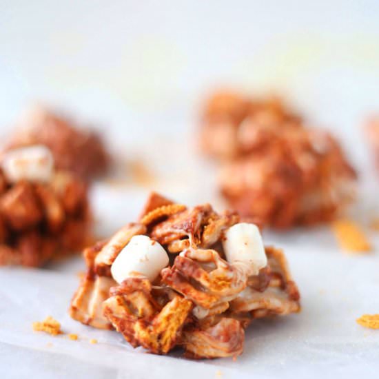 Golden Grahams S'mores Clusters - Recipe photo by nicolenared