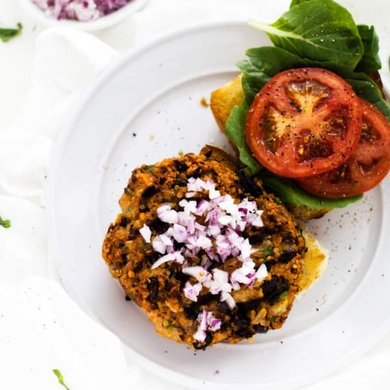 Black Bean Quinoa Burger - Recipe photo by wendybpolisi