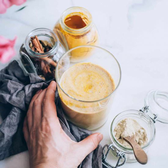 Beauty Boosting Latte - Recipe photo by hellonatural