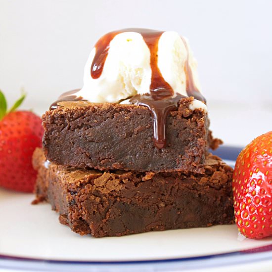 Best Ever Fudgy Brownies - Recipe photo by sisterskneadsweets