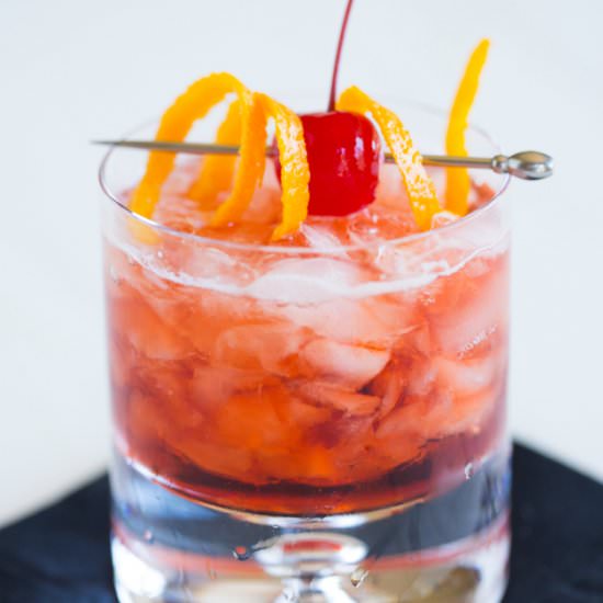 BOULEVARDIER - Recipe photo by thedrinkkings