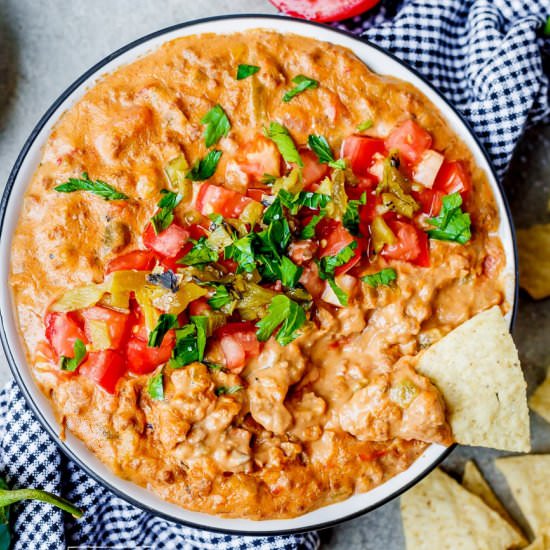 Hatch Chile Cheese Dip - Recipe photo by MunchkinTime